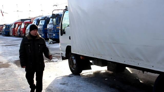 Обзор промтоварного фургона Isuzu NQR, 2010 г смотреть онлайн