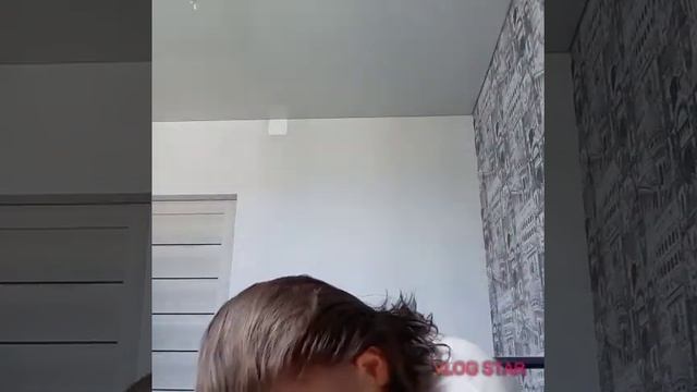 Сама себе парикмахер:стригу себя сама!?♀️ смотреть онлайн