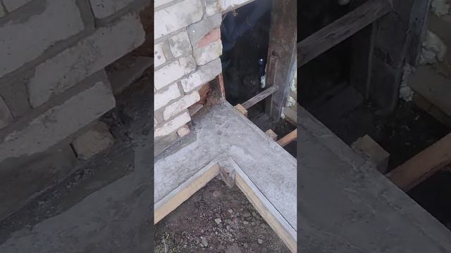 Что делать? Треснул дом