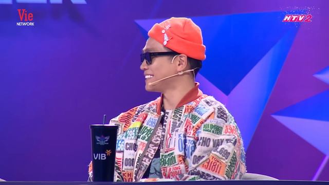 Như Những Phút Ban Đầu - LADY MÂY bắn nốt cao siêu đỉnh | The Masked Singer Vietnam смотреть онлайн