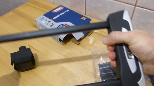 ABUS U-Lock Granit XPlus™ 54 смотреть онлайн