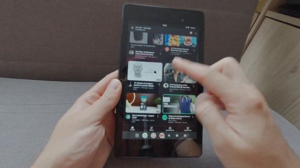 Nexus 7 on Android 13 in 2023 ! LineageOS will ressurect this oldie!