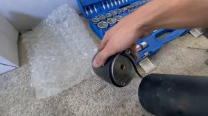 Обслуживание MOTORGUIDE Xi3 - проверка щеток на выработку и замена уплотнителей