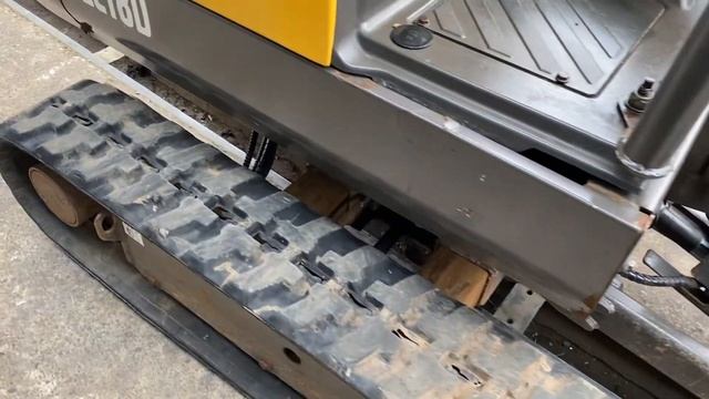 Volvo EC18 D MINI DIGGER FOR SALE смотреть онлайн