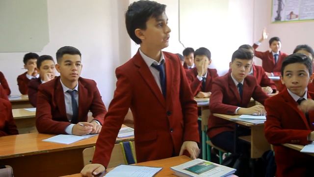 Молодой программист из Таджикистана смотреть онлайн