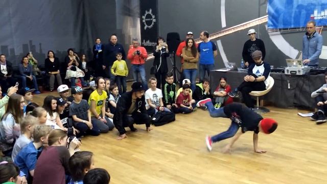 Dance Battle "Get Up And Dance" 18 апреля МОСКВА смотреть онлайн