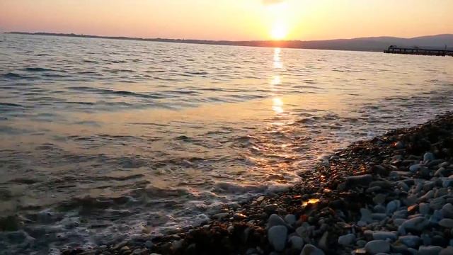 Шум прибоя. Закат. ГЕЛЕНДЖИК смотреть онлайн