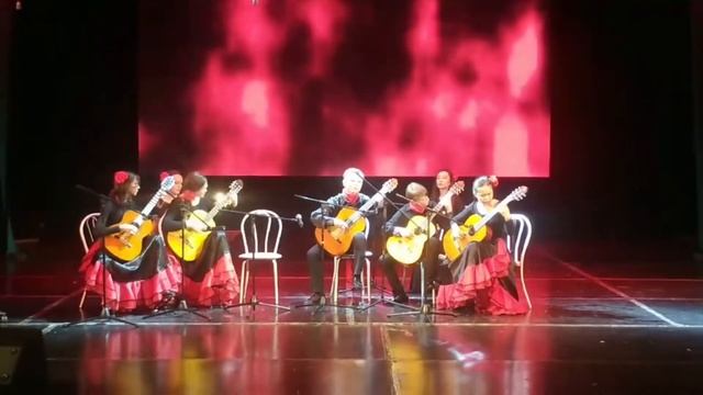 Ансамбль гитаристов «ДШИ 6» смотреть онлайн