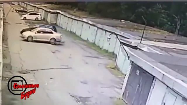 БАБЫ ЗА РУЛЕМ АВТО ПРИКОЛЫ 2019 ,14 МИНУТ СМЕХА ДО СЛЕЗ ИЗ ЖИЗНИ ,СМЕШНЫЕ ВИДЕО ИЗ ЖИЗНИ ДЕВУШКИ.mp4 смотреть онлайн