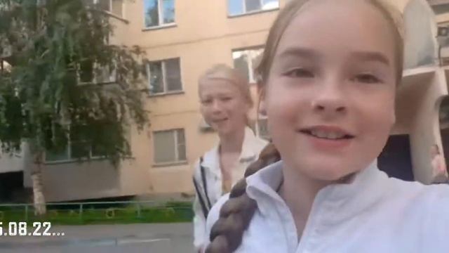 Последние дни лета....(ВИДЕО НЕ ПОЛУЧИЛОСЬ У МЕНЯ ПАМЯТЬ НА ТЕЛЕФОНЕ ЗАПОЛНЕНА ВСЁ В ТГ) смотреть онлайн