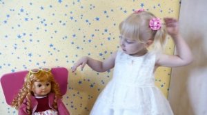 Кукла Наташа интерактивная: разговаривает, двигает ручками, моргает и шевелит губами!