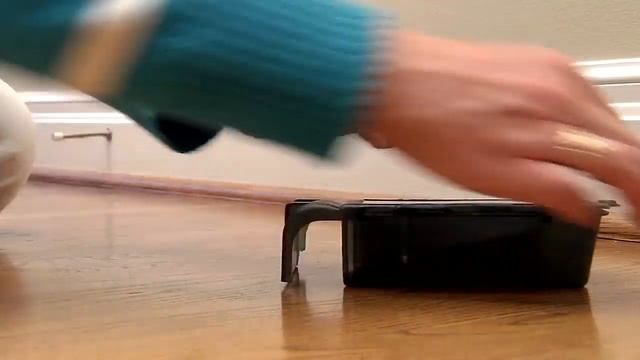Victor Multiple Catch Mouse Trap Instructional Video смотреть онлайн