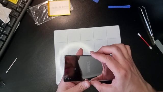 Ремонт Sony Xperia Z5 Premium Dual/замена батареи/задней крышки /поклейка защитного стекла смотреть онлайн