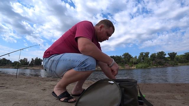 Летняя рыбалка на реке Продолжаю искать где рыба на реке смотреть онлайн