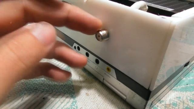 Портативный ТЕЛЕВИЗОР из DVD Плеера и Т2 приставки Как Сделать Своими Руками. portable dvd player смотреть онлайн