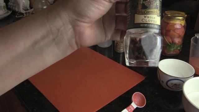 Помидоры в маринаде с ананасом. Вкуснятина! смотреть онлайн