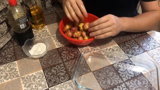 МОЛОДАЯ КАРТОШКА В ДУХОВКЕ смотреть онлайн