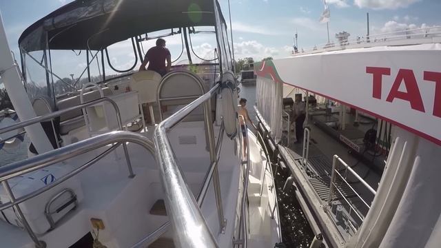 Москва - Сочи по воде (эпизод 8: ГИМС протаранил нам лодку, Казань, Куйбышевское вдх.)