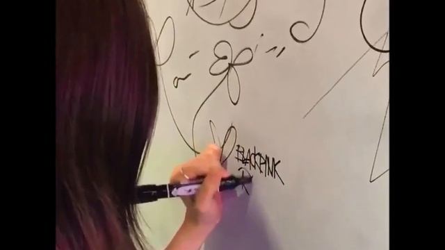 BLACKPINK - 'AUTOGRAPHS' смотреть онлайн