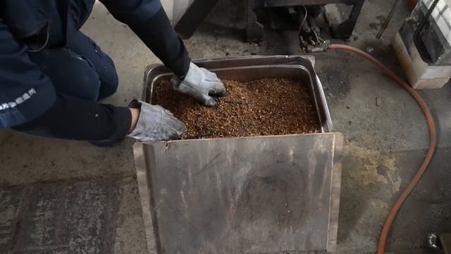 刺身包丁を作るプロセス。 北海道の刺身ナイフマスター смотреть онлайн