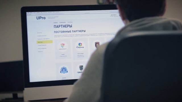 UPro — первый в Битрикс Маркетплейс широкоформатный шаблон корп. сайта смотреть онлайн