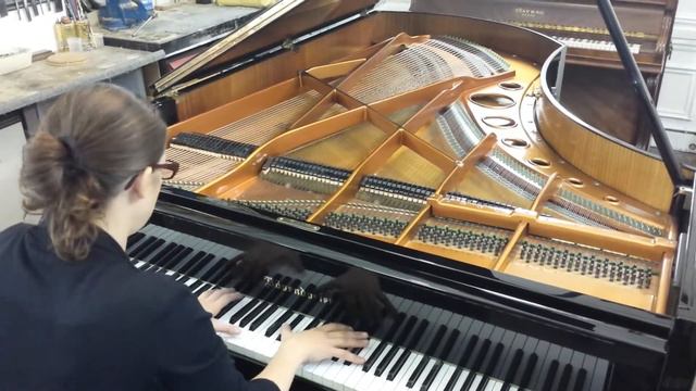 Piano BOSENDORFER 225 de 1980 смотреть онлайн