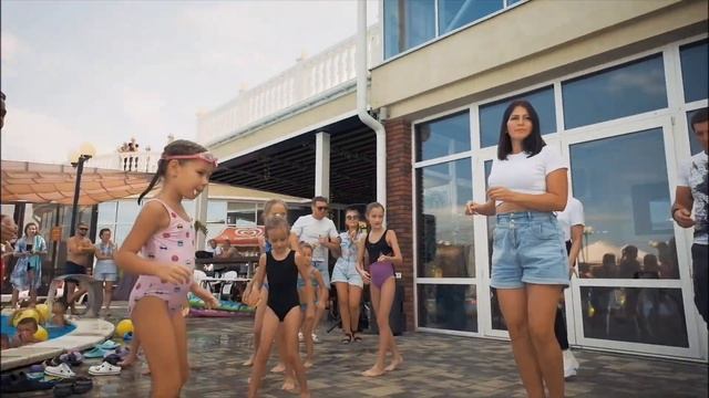 сколько тренировок нужно чтобы так двигаться #dance #music #bachata #youtube смотреть онлайн