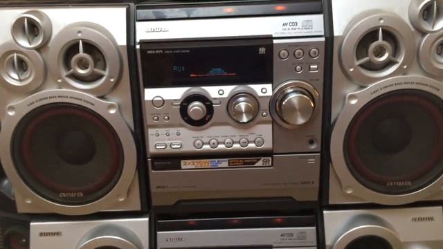 Музыкальный центр AIWA NSX-R71 AIWA NSX-R82 смотреть онлайн