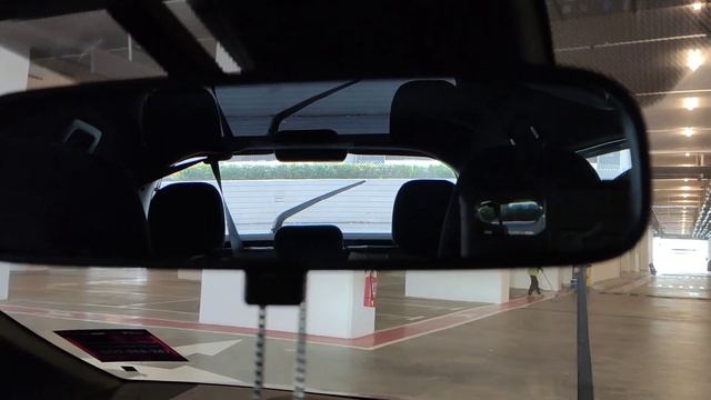 2022 Toyota Yaris E смотреть онлайн