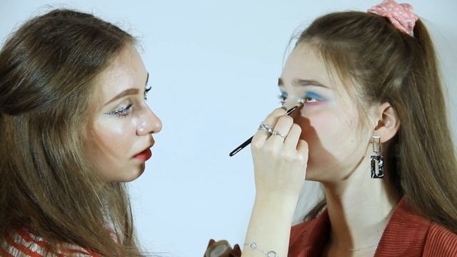 ЭВОЛЮЦИЯ МАКИЯЖА смотреть онлайн