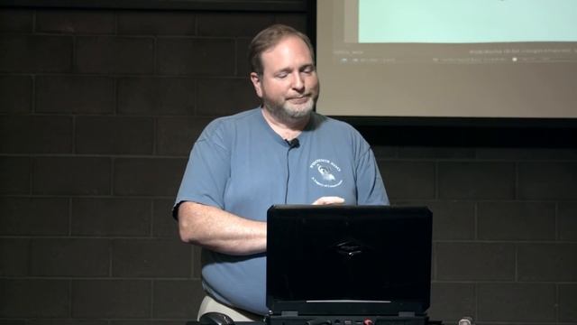 Phil Waclawski: Krita Basics - Tools, Layers, Coloring etc смотреть онлайн