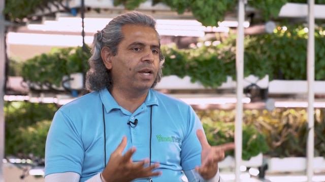 Smart Vertical Farms in Sharjah | VeggiTech | #1 Episode Up смотреть онлайн