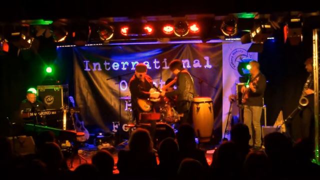 Blues Solo Live смотреть онлайн