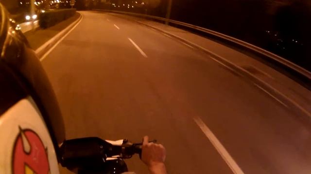 Racing Suzuki Wolf vs Bws & (scooter??) смотреть онлайн