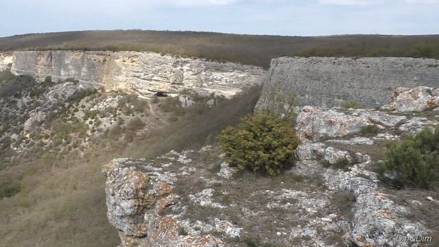 Крым. Вид с мыса скалы Кара-Коба (село Терновка). 29 марта 2020 года. смотреть онлайн
