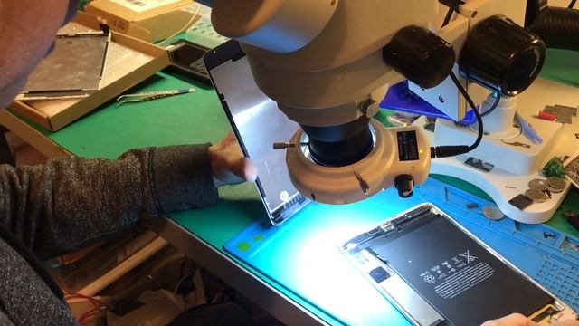 iPad Lock Button Not Working After Screen Replacement смотреть онлайн