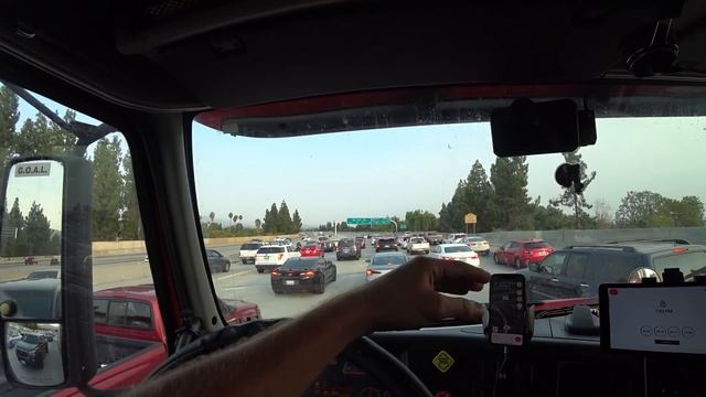 Припарковать трак в Лос - Анджелесе - миссия невыполнима? смотреть онлайн
