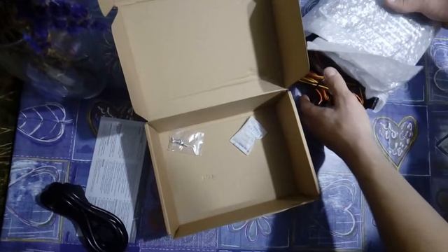 Расавковка блока питания Chieftec GPS-650A8 650 W смотреть онлайн