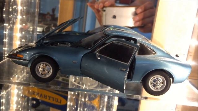 My 1:18 Model Car Collection - VW / Opel - AUTOart, Minichamps, Schuco, Norev, Revell, Otto, Part 1 смотреть онлайн