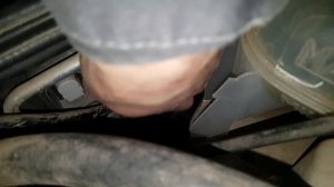 LADA LARGUS ЗАМЕНА ЛАМПОЧКИ В ФАРЕ !