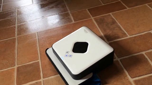 iRobot Braava 390T смотреть онлайн
