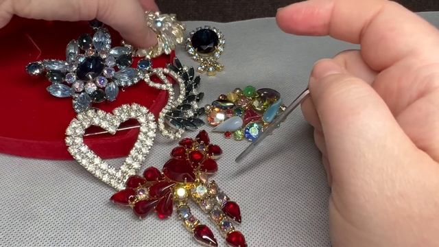 183. ПСИХАНУЛА 8! Распаковка винтажных украшений.