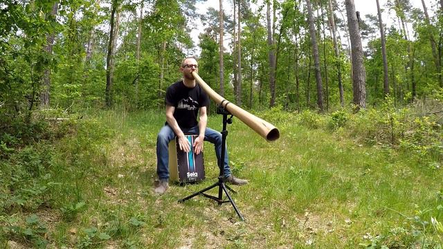 Forest jam on didgeridoo & cajon // Schlagwerk Golden Cajon Award 2017 смотреть онлайн