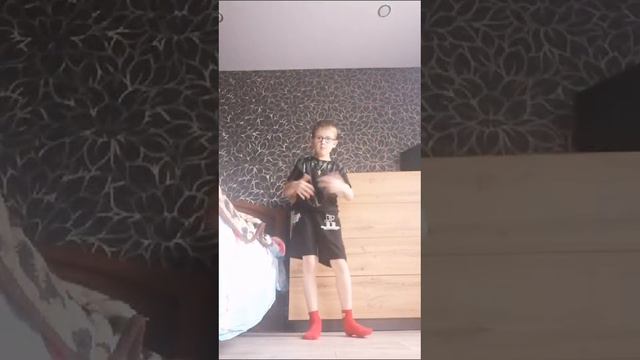 ВЛАД А4 И ДЕН смотреть онлайн