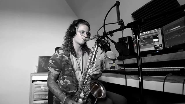 Michael Jackson Tribute - Earth Song (Sax Cover) смотреть онлайн