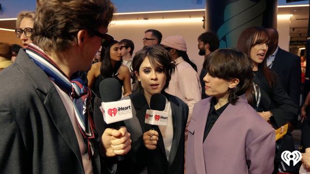 Tegan & Sara, Elliot Page on providing support to the 2SLGBTQ+ Community, Share Nelly Furtado Love! смотреть онлайн
