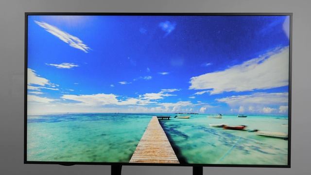 An In-depth look at BenQ SL Large Display, World first Pantone Validated Panel. смотреть онлайн