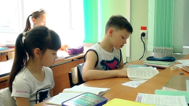 Школа 81. Урок Литературы смотреть онлайн