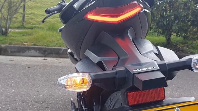 ?por estas razones VALE CADA CENTAVO // SUZUKI GIXXER 150 FI Y ABS ? смотреть онлайн
