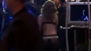 Соседка молодёжная комедия